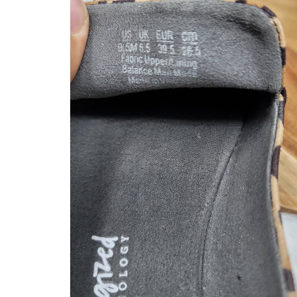 Dr. Scholls Be Energized Webster Animal Print Loafer 9.5M - Picture 6 of 7